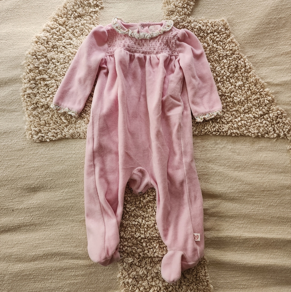 Chaps Baby Smocked One Piece🤍